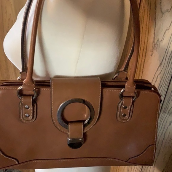 Vinyl Purse - Picture 5 of 16